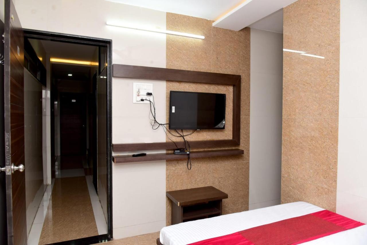 Nivant Lodge Solapur Zewnętrze zdjęcie